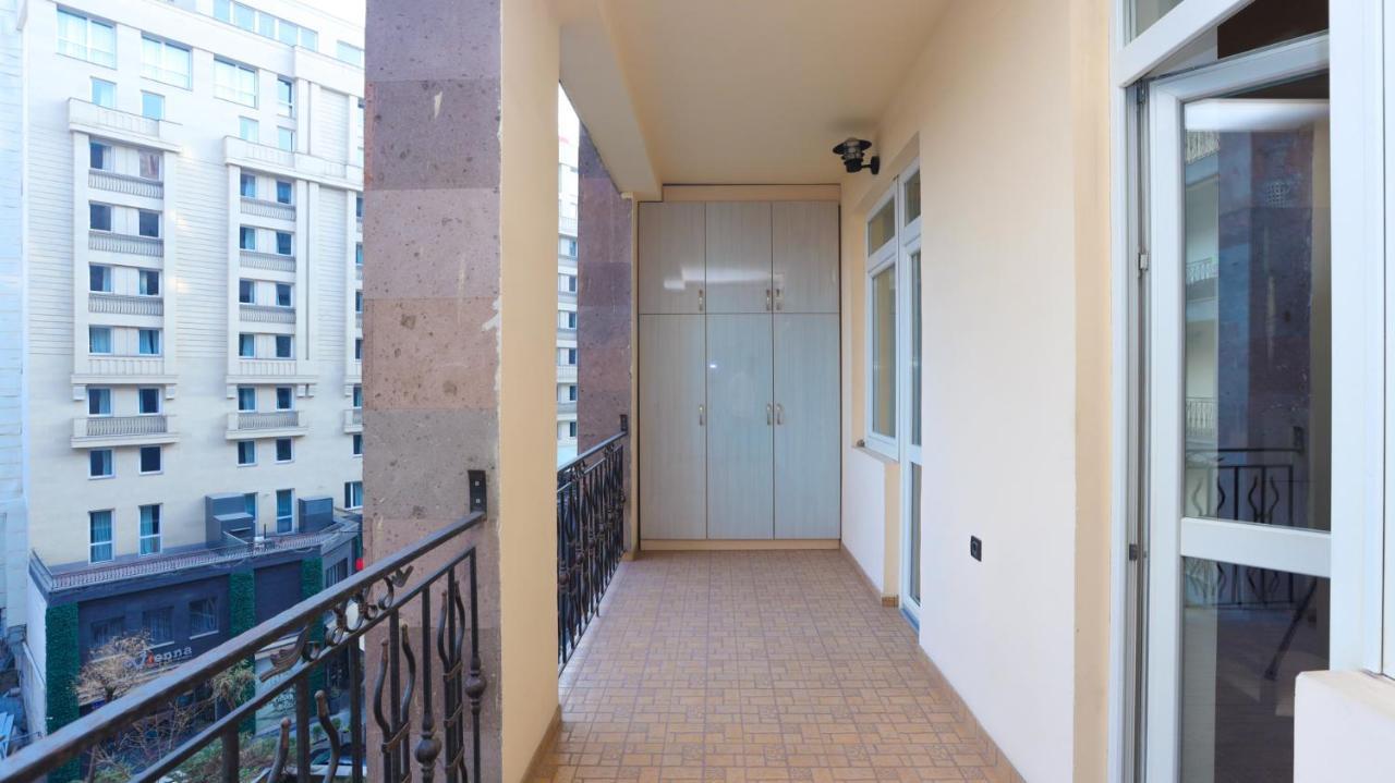 Stay Inn Apartments At Northern Avenue 5 Ереван Экстерьер фото
