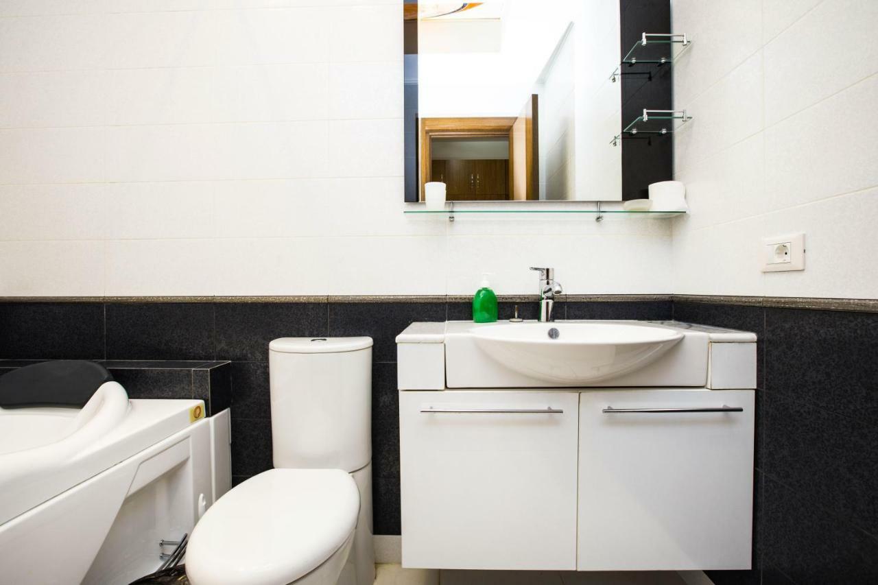 Stay Inn Apartments At Northern Avenue 5 Ереван Экстерьер фото